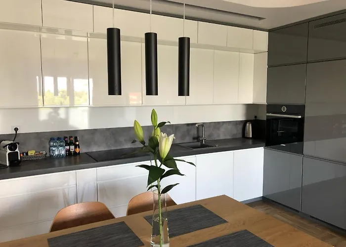 Opieszyn 16 * Вжесня