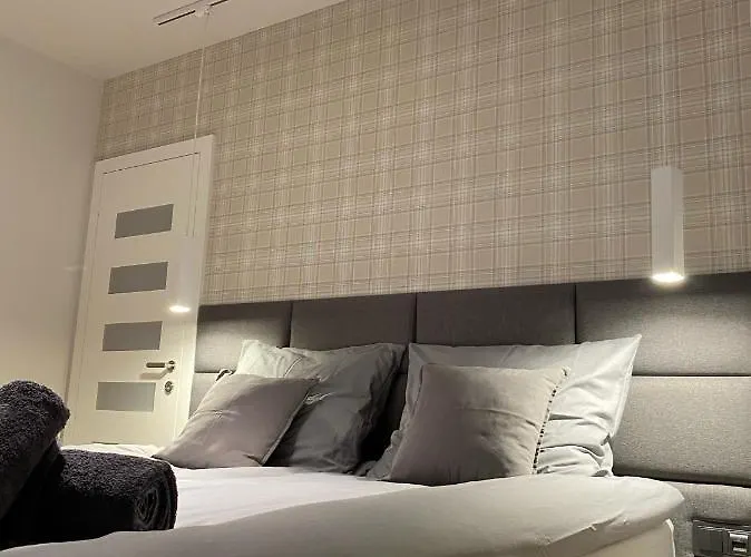 Апартаменты Opieszyn 16